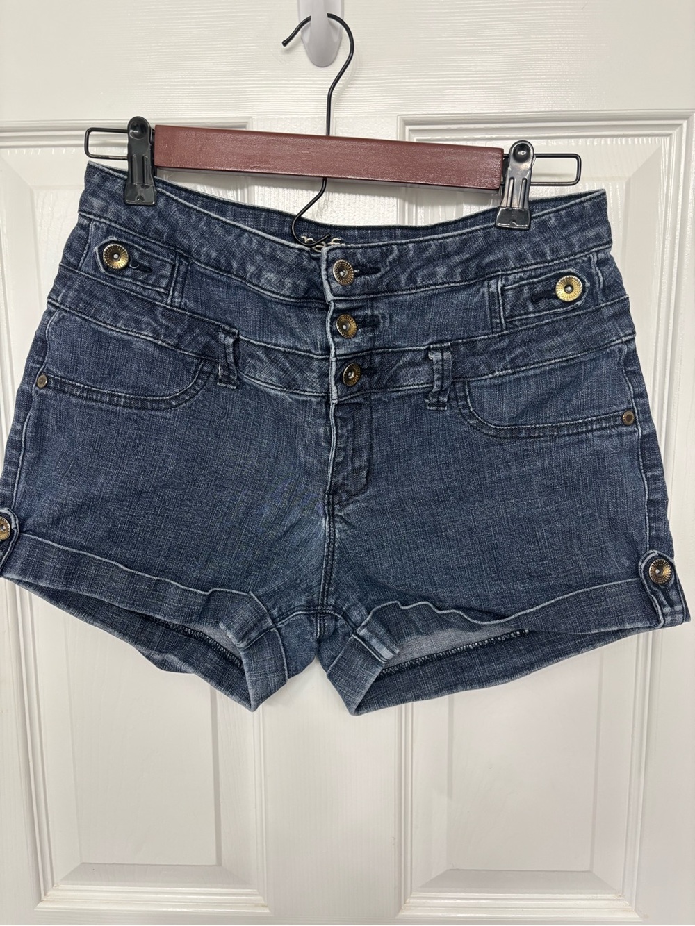 Refuge Y2K Inspired Denim Shorts Multi Button Fly Cuffed Dark Wash Boho